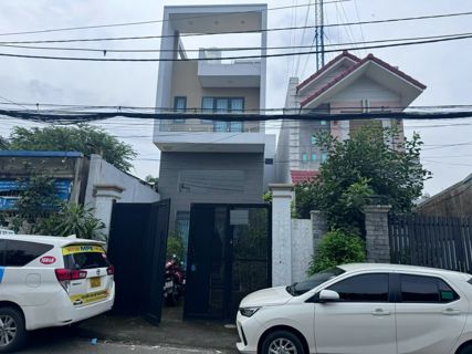 Bán nhà mặt tiền Đường 4 Tam Phú, DT 88m2 ngang 5.8m, 4 tầng. Tiện ích đầy đủ, trường, chợ.